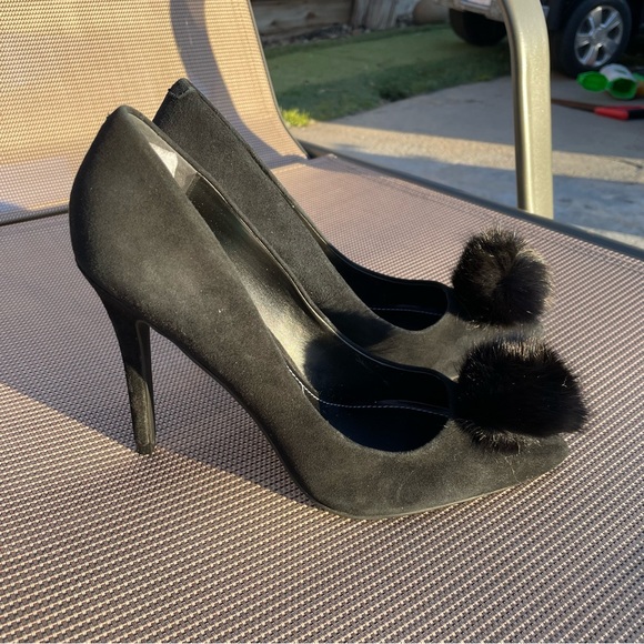 Charles by Charles David heels pumps black leather with fox fur heels NWT - Picture 3 of 8